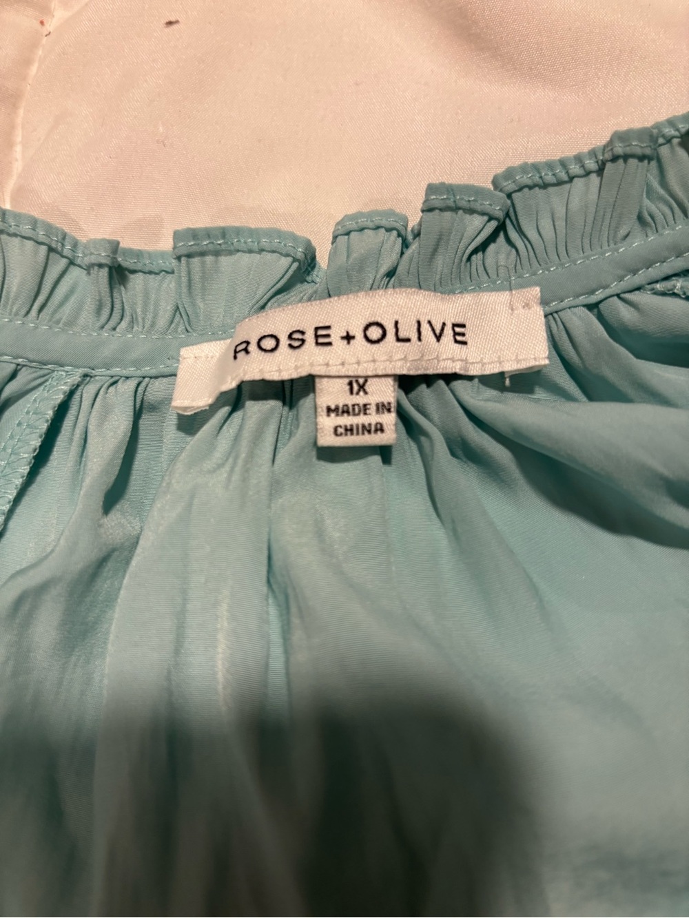 Rose & Olive Dusty Blue Ruffle Sleeve Peasant Top 1X - Picture 2 of 5
